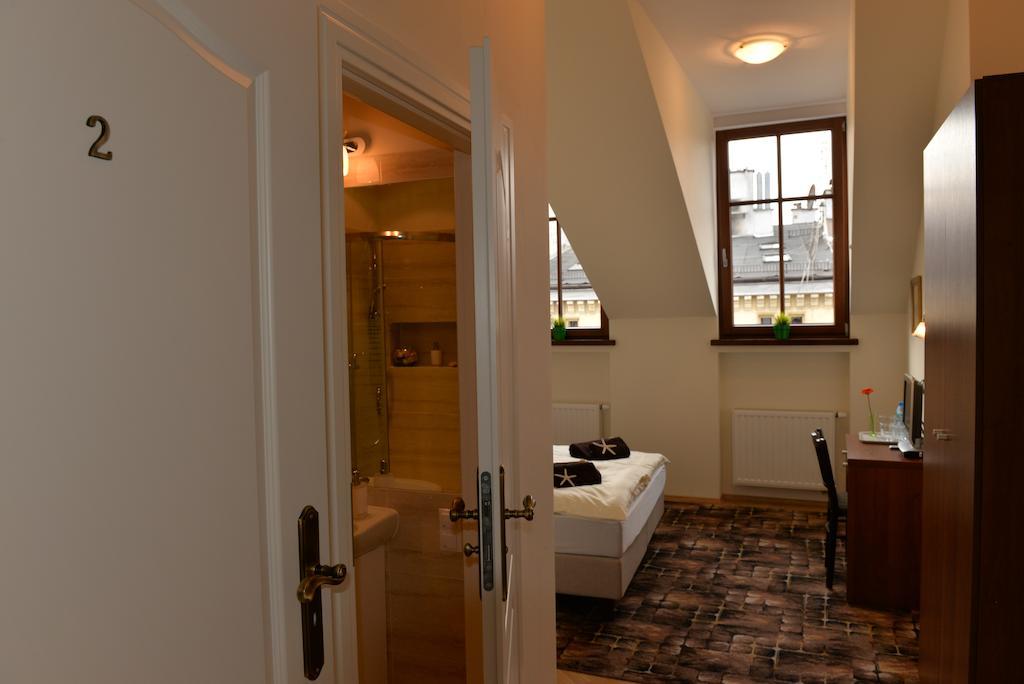 Royal Route 29 Comfort Rooms Cracovia Exterior foto