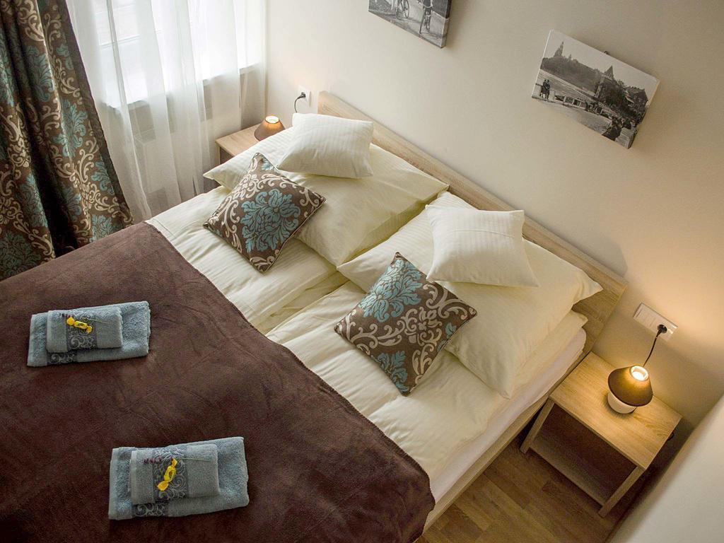 Royal Route 29 Comfort Rooms Cracovia Exterior foto