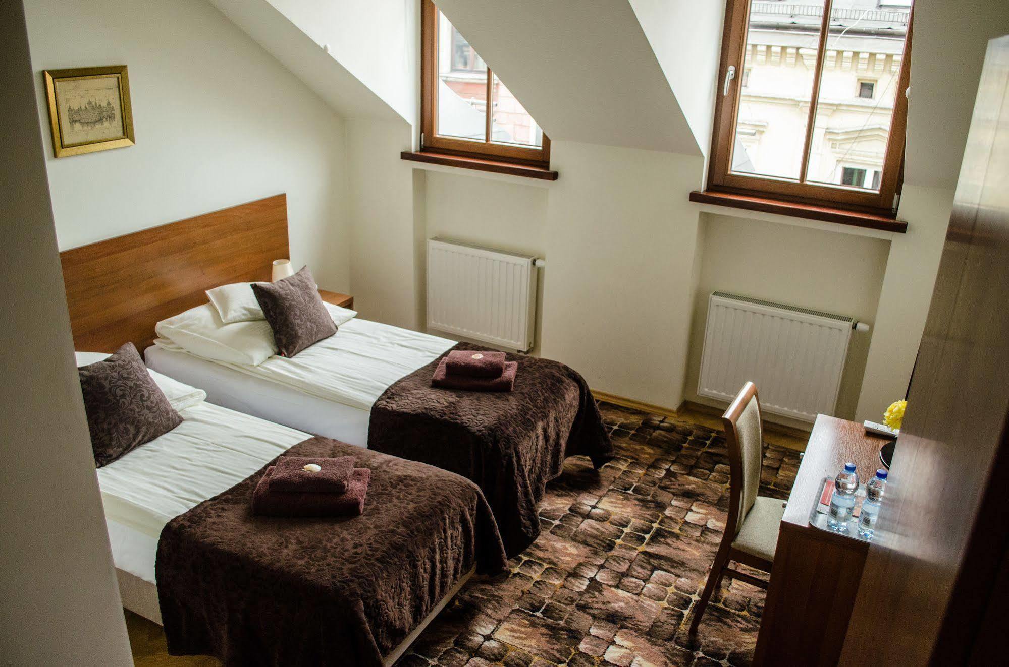 Royal Route 29 Comfort Rooms Cracovia Exterior foto